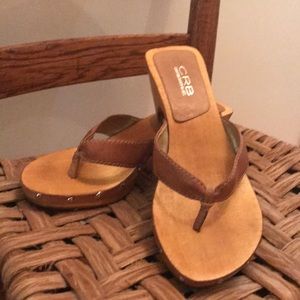 Canyon River wooden bottom sandals